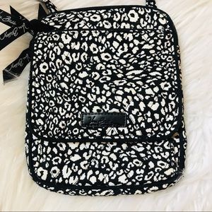 Vera Bradley Crossbody w Adjustable Strap
